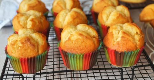 Eggless Vanilla Muffins Recipe